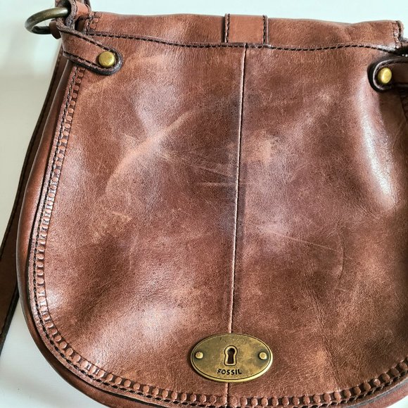 Fossil crossbody brown leather with cowhide details messenger bag. - Picture 5 of 9